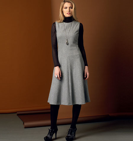 Vogue Patterns 9025 Misses'/Misses' Petite Dress